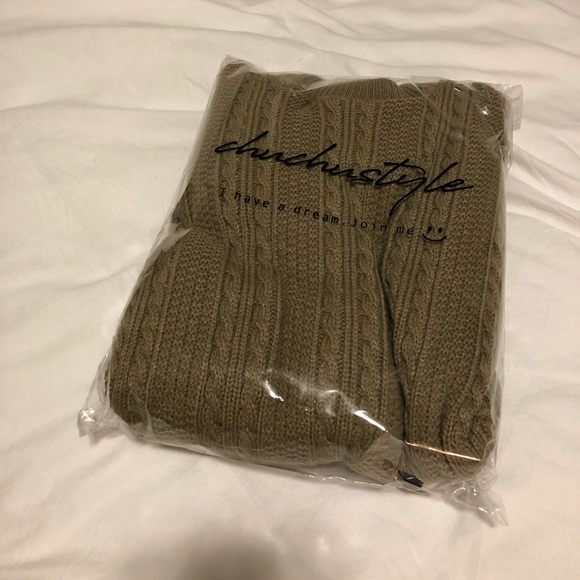 One piece knit dress - Picture 4 of 4